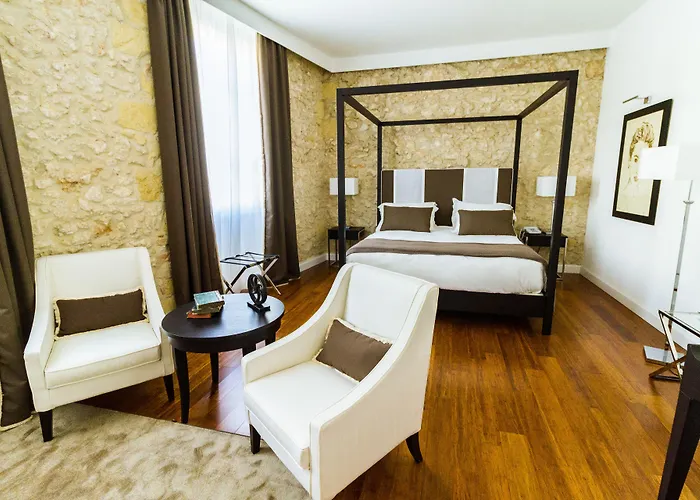 芬妮别墅酒店 酒店 4*