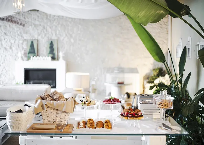 芬妮别墅酒店 4* 卡利亚里