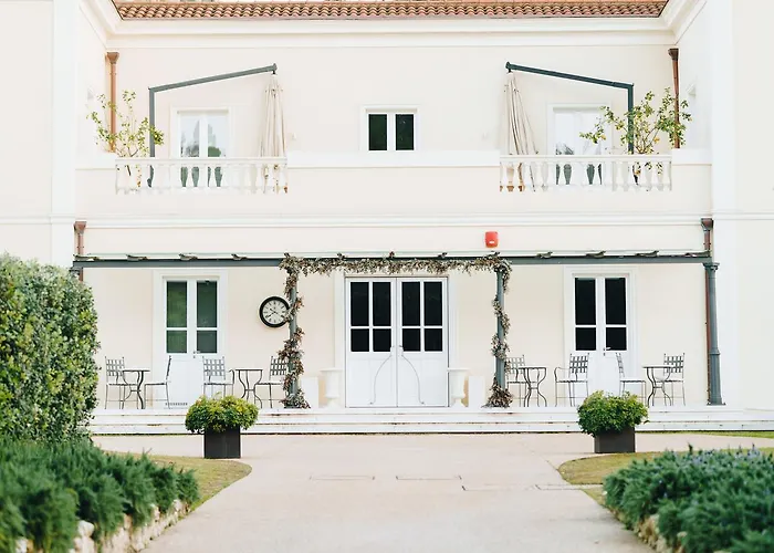 芬妮别墅酒店 酒店