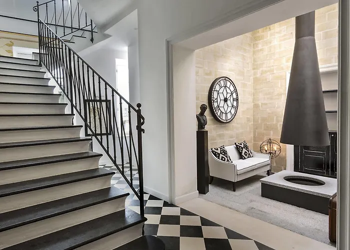 芬妮别墅酒店 4* 卡利亚里